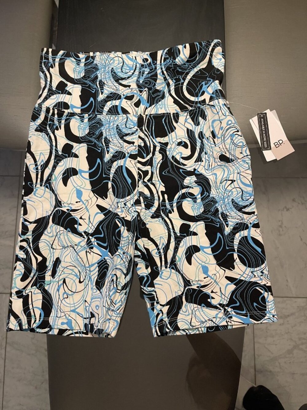 BP. Abstract Line Print Bike Shorts NWT Sz S $29 Retail